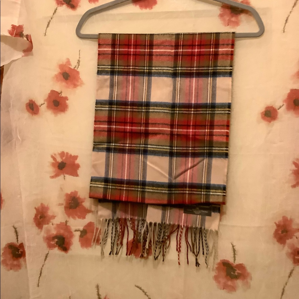 Scarf - Picture 3 of 3
